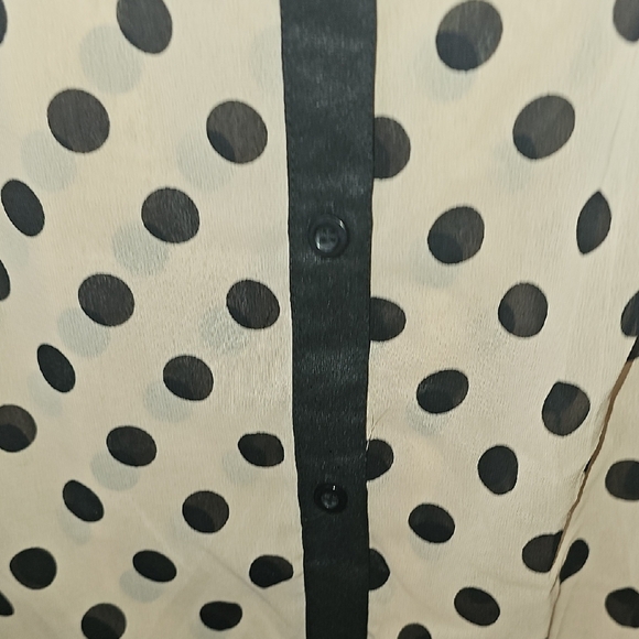 Pinky NWT Women's Black and Cream Polka Dot Blouse Size Medium - Picture 6 of 8